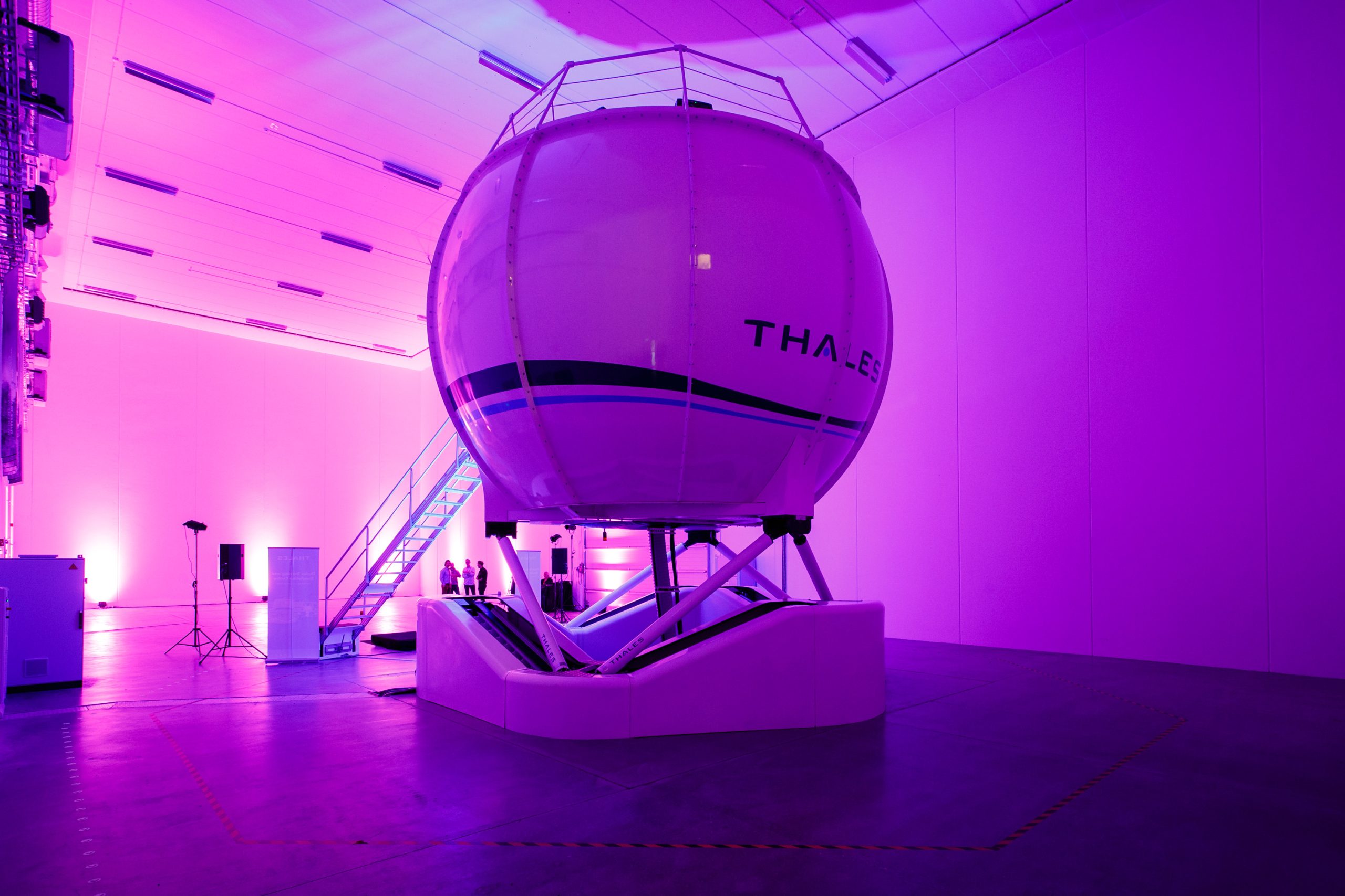 First H145 Full Flight Simulator in North America inaugurated in Texas -  Thales Aerospace BlogThales Aerospace Blog
